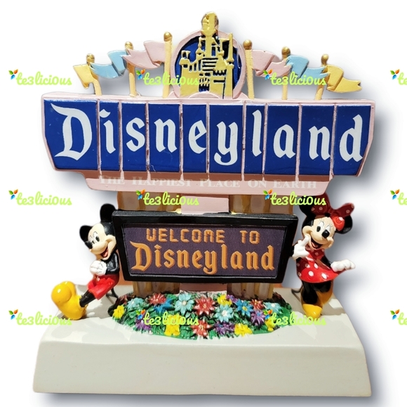 DISNEYLAND MICKEY MINNIE MARQUEE SIGN LIGHT UP ORNAMENT - Picture 2 of 8